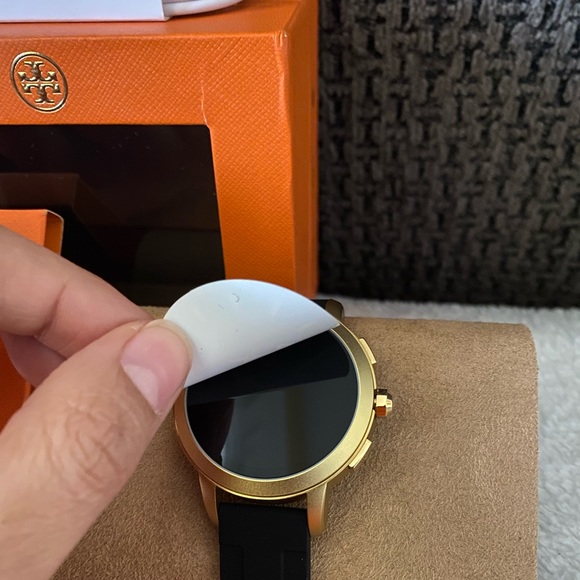 NIB Tory Burch Touchscreen Smart Watch TBT1000 - Picture 3 of 16